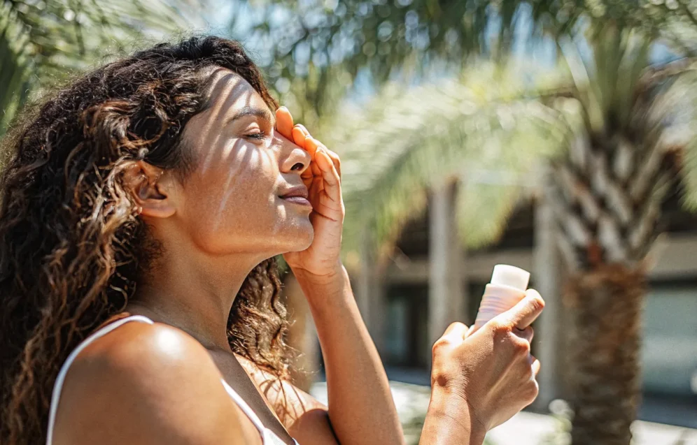 summer-skincare-tips-tampa-featured summer-skincare-tips-tampa-featured